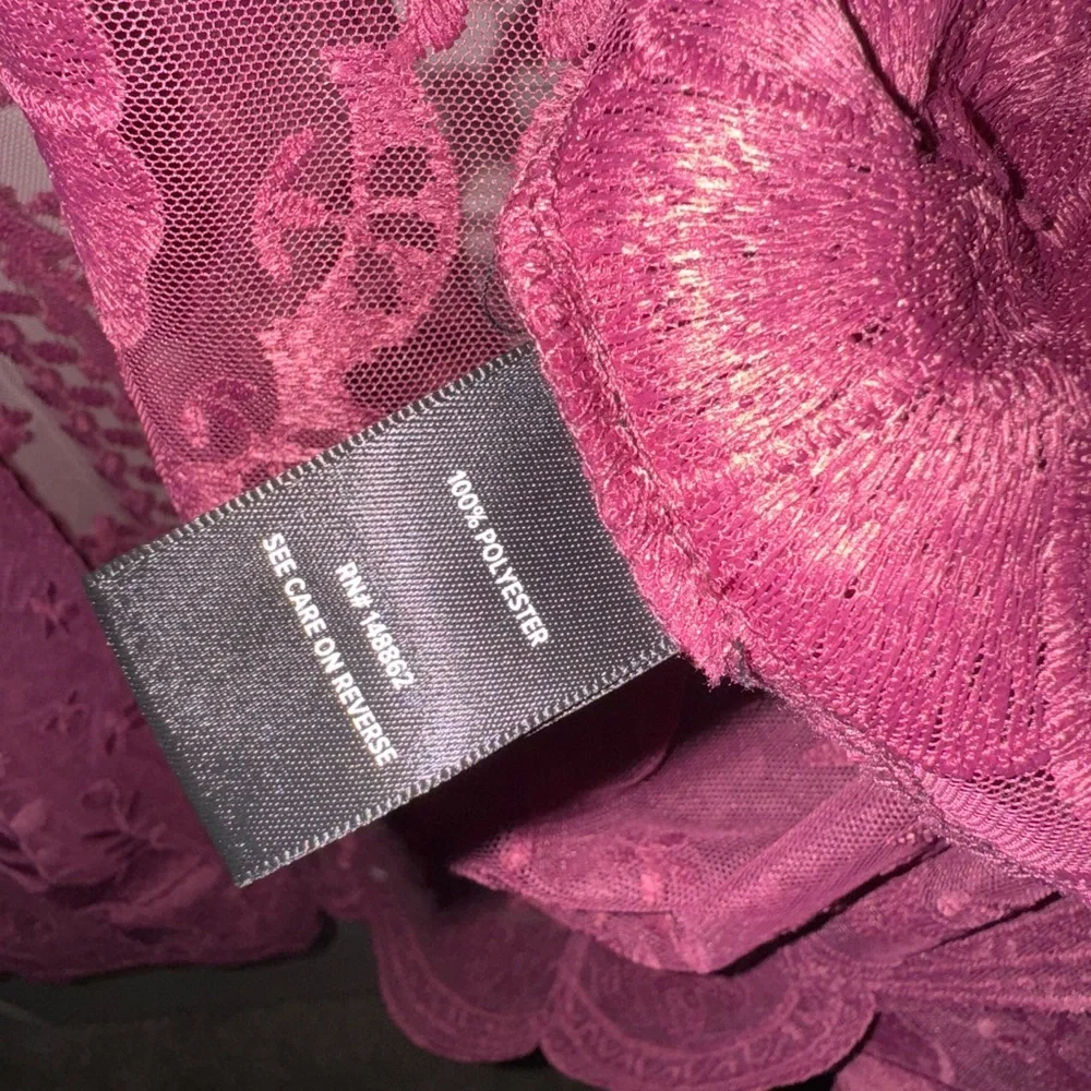 Torrid Burgundy Lace Kimono - Picture 3 of 3